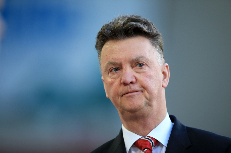 Louis van Gaal to nemá v Manchesteru United vůbec jednoduché. Louis van Gaal to nemá v Manchesteru United vůbec jednoduché.