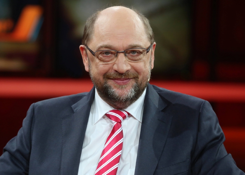 Předseda europarlamentu Martin Schulz přislíbil spolupráci při boji proti terorismu. Předseda europarlamentu Martin Schulz přislíbil spolupráci při boji proti terorismu.