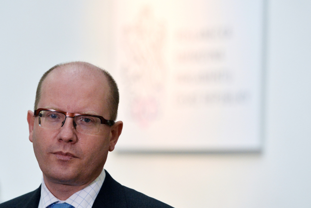 Bohuslav Sobotka: "Tyto incidenty nejsou pouze kriminálními činy - jsou jednoznačně teroristickými útoky mířícími na principy svobody a hodnoty otevřené demokratické společnosti." Bohuslav Sobotka: "Tyto incidenty nejsou pouze kriminálními činy - jsou jednoznačně teroristickými útoky mířícími na principy svobody a hodnoty otevřené demokratické společnosti."