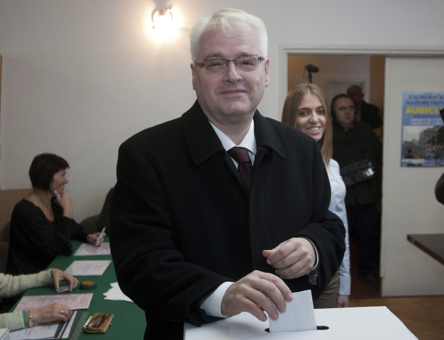 Předchůdce Kitarovičové Ivo Josipovič.