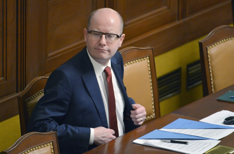 Premiér Bohuslav Sobotka považuje návrh novely za nedostačující a redundantní.