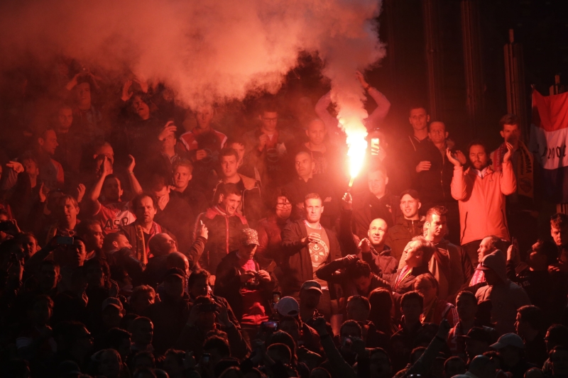 Fanoušci Feyenoordu Rotterdam. Fanoušci Feyenoordu Rotterdam.