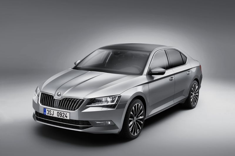 Škoda Superb měla světovou premiéru v pražském Karlíně.