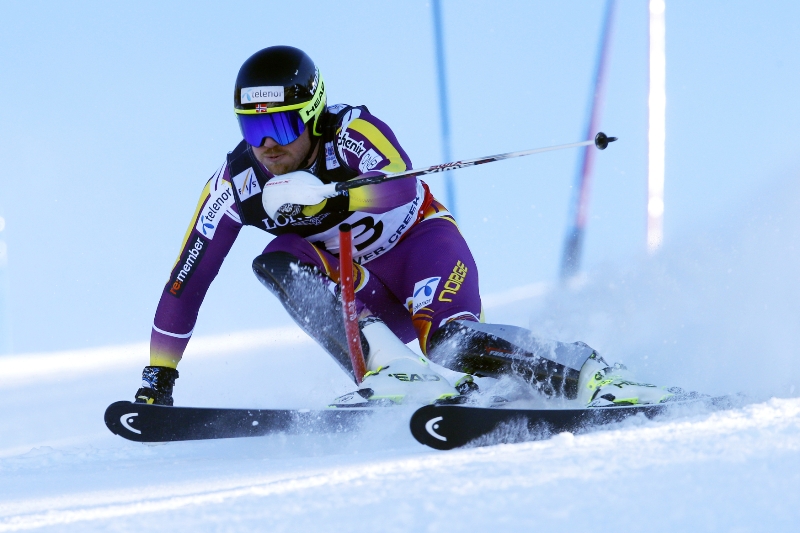 Norský lyžař Kjetil Jansrud. Norský lyžař Kjetil Jansrud.