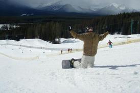 Jan Koukal má v oblibě i jízdu na snowboardu.