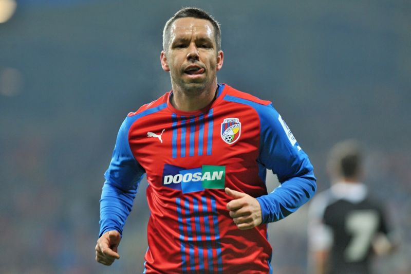 Záložník Pavel Horváth. 