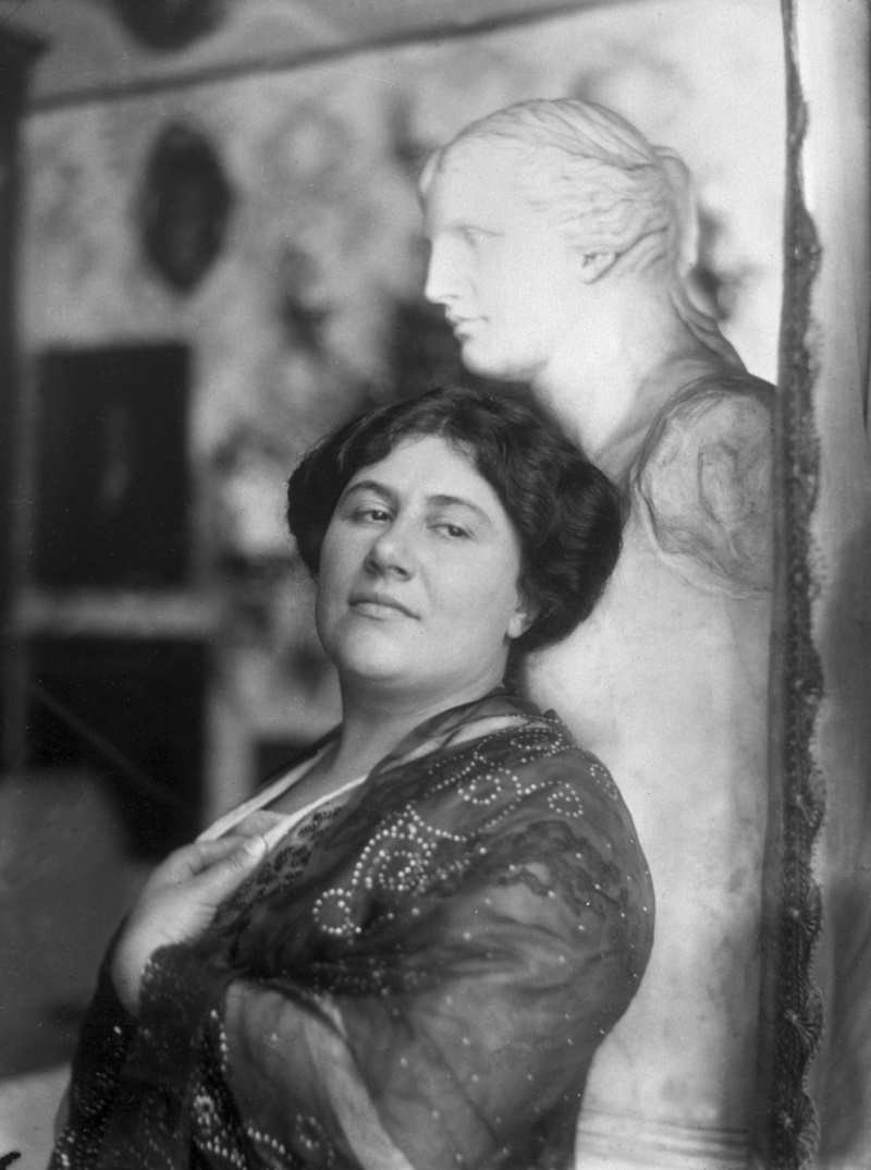 Emma Destinnová na fotografii legendárního Františka Drtikola.
