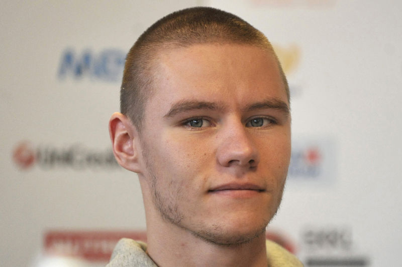 Sprinter Pavel Maslák má dva týdny před halovým mistrovstvím Evropy v Praze fantastickou formu. Sprinter Pavel Maslák má dva týdny před halovým mistrovstvím Evropy v Praze fantastickou formu.