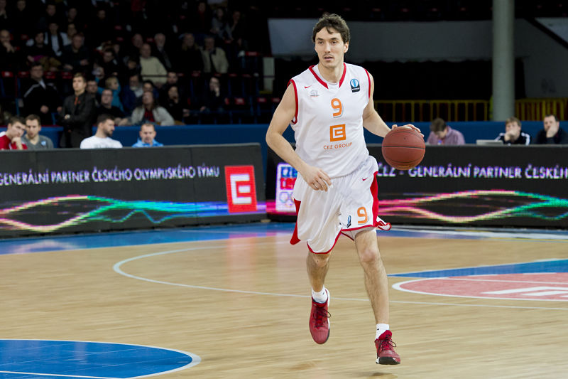 Basketbalisté Nymburku si výrazně zkomplikovali boj o play-off ve VTB lize. Basketbalisté Nymburku si výrazně zkomplikovali boj o play-off ve VTB lize.