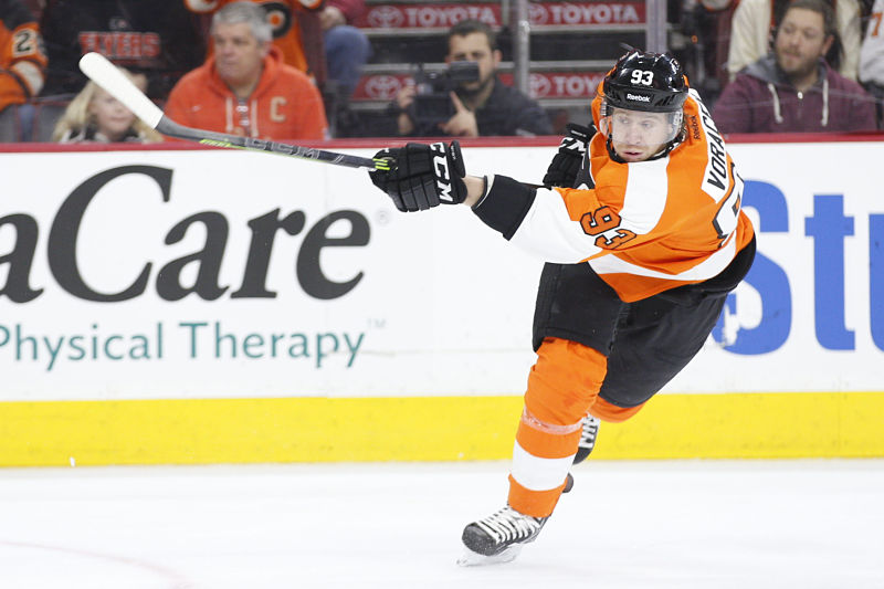 Český hokejový útočník Jakub Voráček pomohl dvěma asistencemi k vítězství Philadelphie.