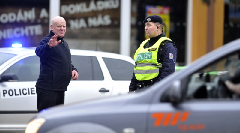 Policie masakr vyšetřuje.