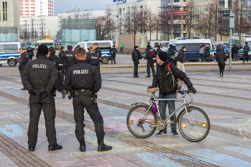 Podle Maassena je nepřetržité sledování islamistů v Německu nemožné (ilustrační foto).