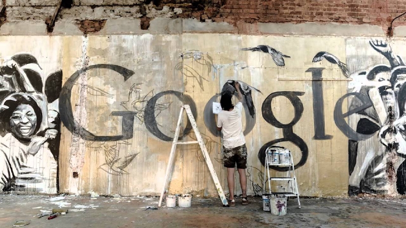 Cenu dlouhodobého slídila dostala firma Google za čtení e-mailů (ilustrační foto).
