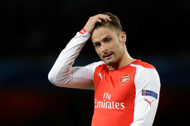 Olivier Giroud si od trenéra Arsenalu vyslechl kritiku. Olivier Giroud si od trenéra Arsenalu vyslechl kritiku.