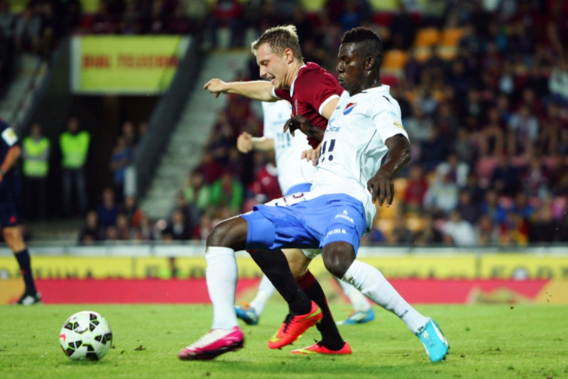 Ladislav Krejčí v podzimním souboji mezi Spartou a Baníkem (0:1).