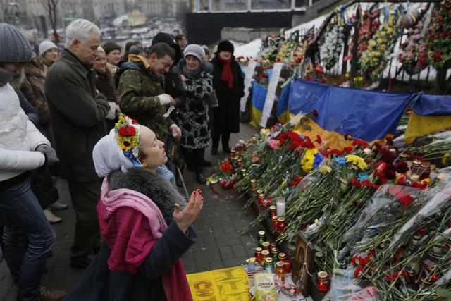 Vzpomínková akce u příležitosti prvního výročí tragických událostí na kyjevském náměstí Nezávislosti.