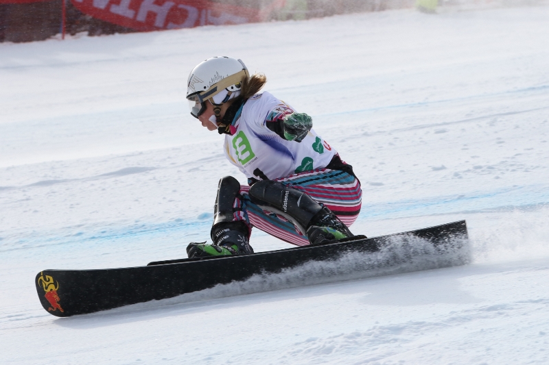 Ester Ledecká na pódium nedosáhla.