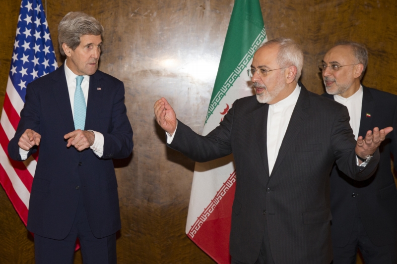John Kerry a Džavád Zaríf ve švýcarském Montreuxu.