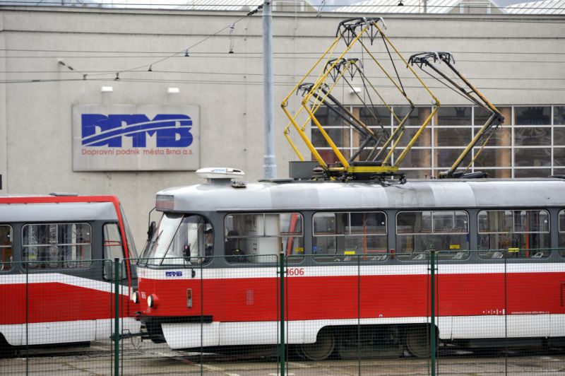 Cestující budou moct umístit do tramvaje vzkaz, fotografii či báseň.
