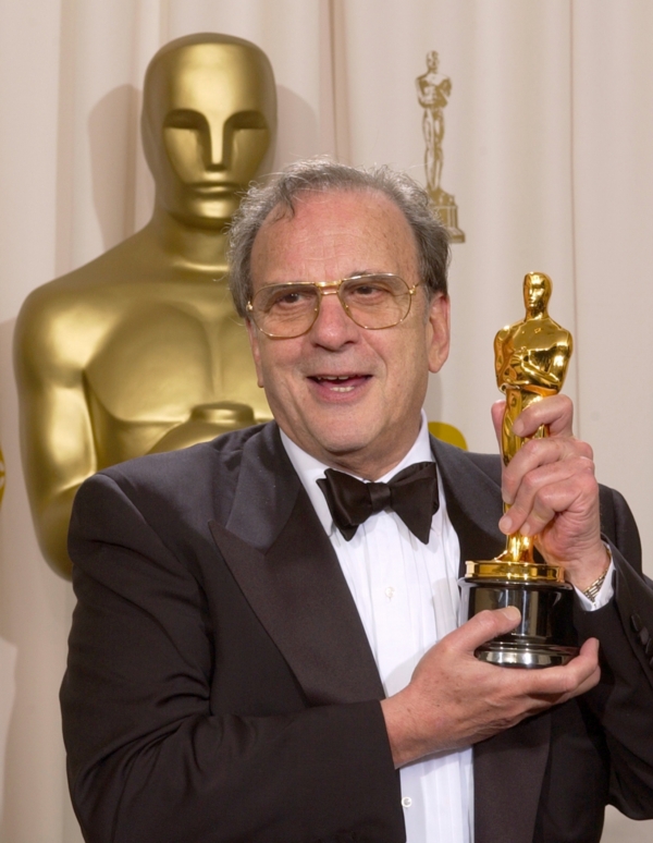 Ronald Harwood získal v roce 2003 Oscara za scénář k filmu Pianista. Ronald Harwood získal v roce 2003 Oscara za scénář k filmu Pianista.