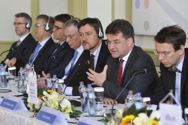 Visegradská čtyřka s kolegy jedná ve Vysokých Tatrách.
