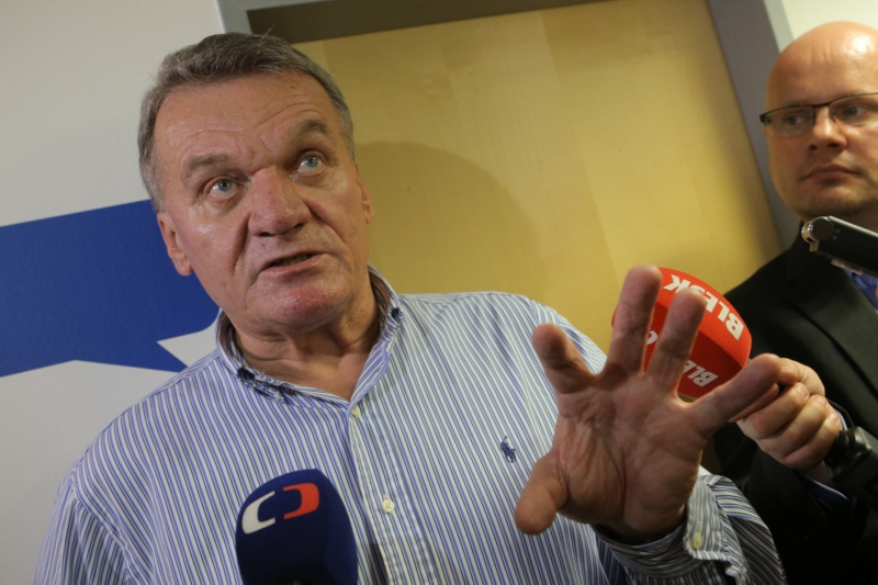 Exprimátor Bohuslav Svoboda.