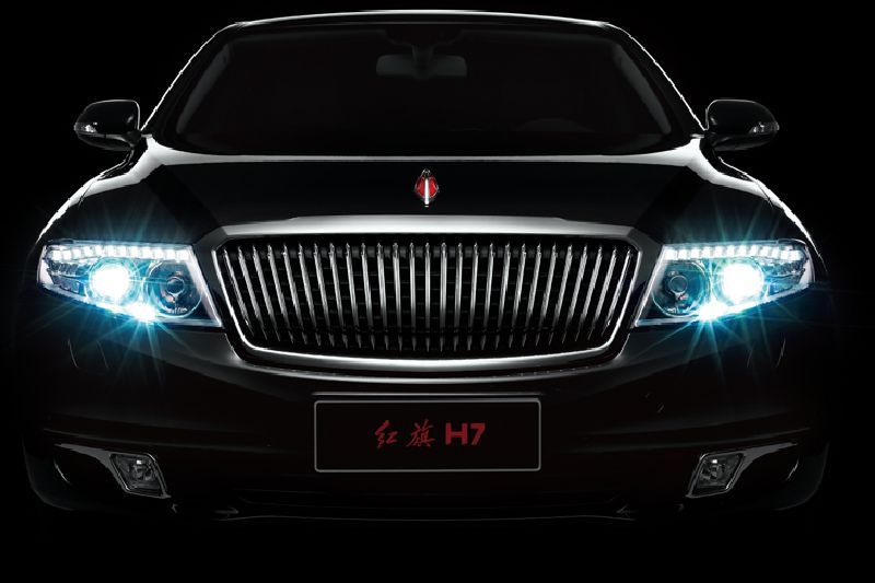 FAW Group produkuje i luxusní sedan Hongqi H7.