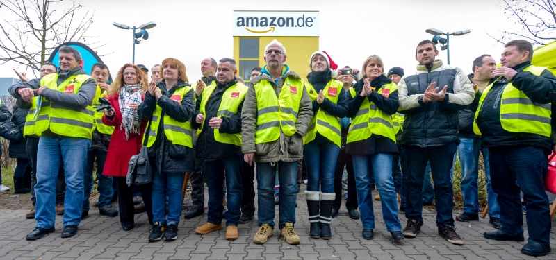 Stávka zaměstnanců německého Amazonu.