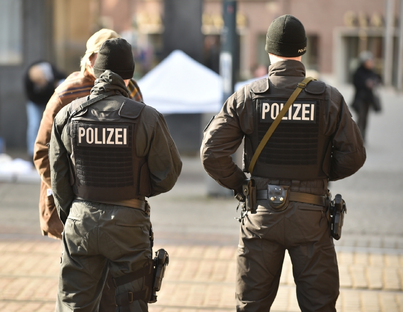 Němečtí policisté v Brémách.