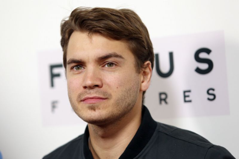 Nikdo by to do něj neřekl. Emile Hirsh se pěkně předvedl.