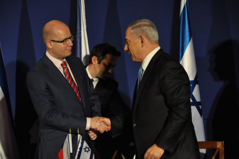 Premiér Bohuslav Sobotka (vlevo) a izraelský premiér Benjamin Netanjahu v roce 2014.