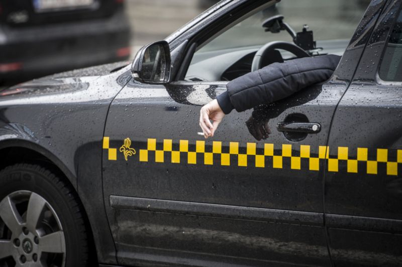 Černých Uber taxi je v New Yorku poměrně více, než těch žlutých.