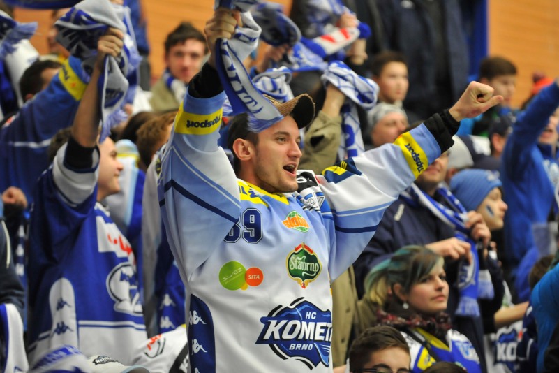 Fanoušci Komety Brno.