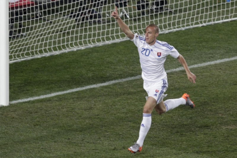 Kamil Kopúnek dal gól za Slovensko na mistrovství světa 2010 ve skupině proti Itálii.