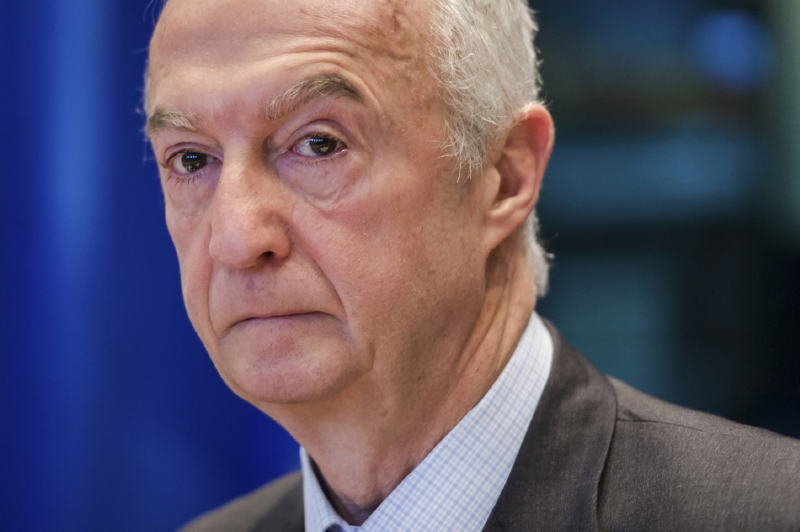 Koordinátor Evropské unie pro boj proti terorismu Gilles de Kerchove. Koordinátor Evropské unie pro boj proti terorismu Gilles de Kerchove.