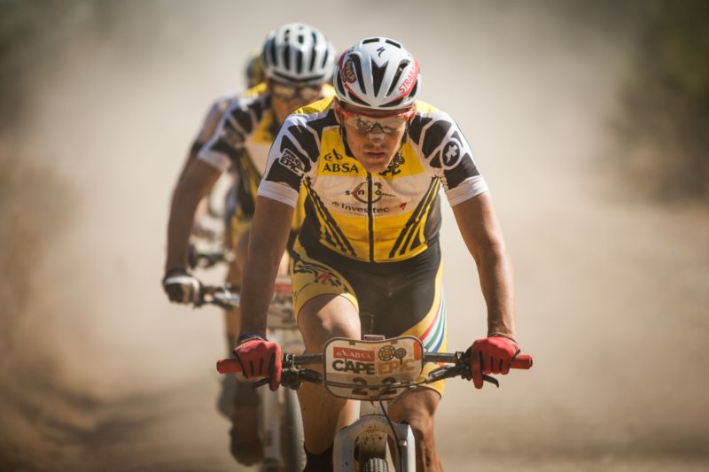 Bikeři Jaroslav Kulhavý a Christoph Sauser.
