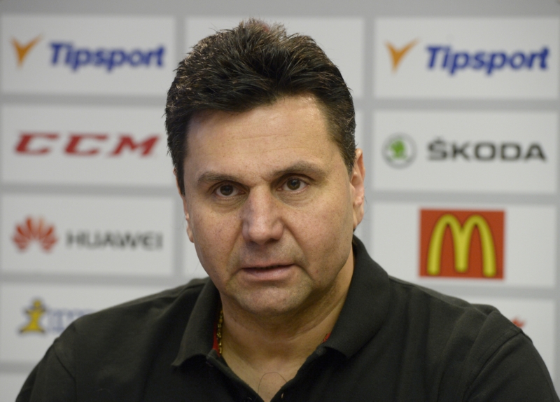 Trenér hokejové reprezentace Vladimír Růžička.