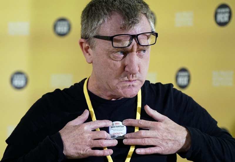 Mike Downey, zástupce předsedy Evropské filmové akademie a organizátor kampaně za propuštění Olega Sencova.