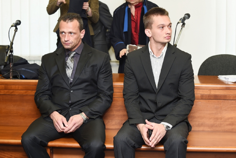 Před soudem stanuli Ladislav Lněnička a jeho syn Štěpán obžalovaní z rozsáhlého prodeje anabolik.
