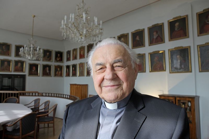 Kardinál Miloslav Vlk.