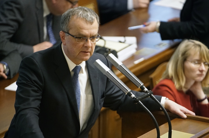 Miroslav Kalousek kritizoval Andreje Babiše za nepřítomnost ve sněmovně.