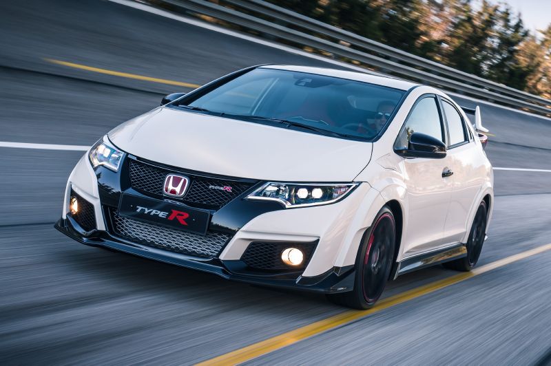 Civic Type R vypadá ostře a ostrý také je.