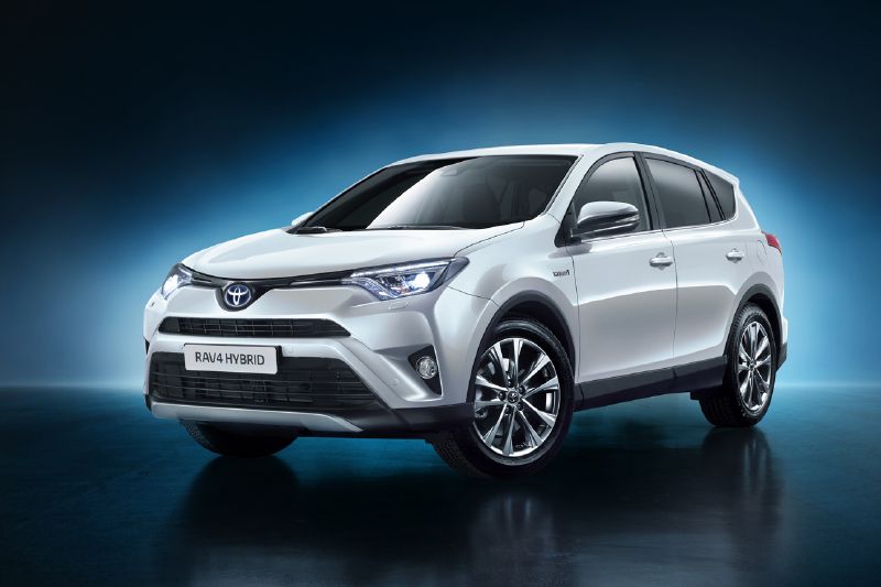 Kompaktní SUV s hybridním pohonem, to je nová Toyota RAV4. 
