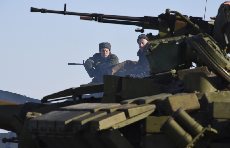 Separatisté a ukrajinská armáda se dohodli na stažení palebné techniky (ilustrační foto). Separatisté a ukrajinská armáda se dohodli na stažení palebné techniky (ilustrační foto).