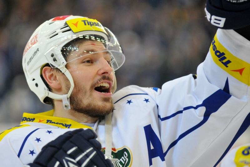 Obránce Michal Kempný.