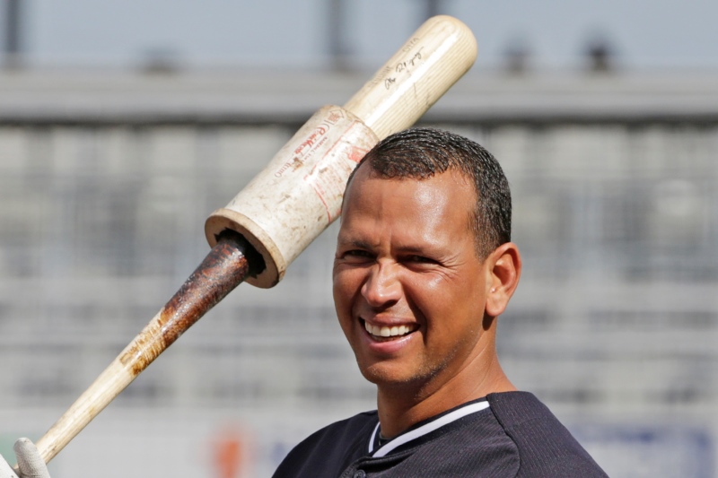 Baseballista Alex Rodriguez z New Yorku Yankees se po odpykání ročního trestu za doping vrátil na scénu MLB. Baseballista Alex Rodriguez z New Yorku Yankees se po odpykání ročního trestu za doping vrátil na scénu MLB.