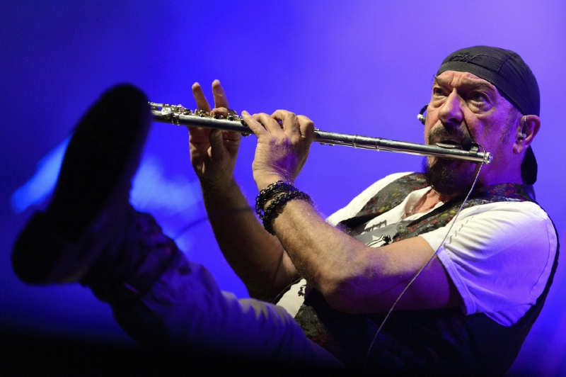 Ian Anderson během švýcarského koncertu.