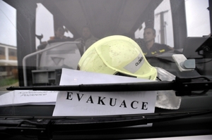 Obyvatelé Vlachovic museli být po explozích evakuováni.