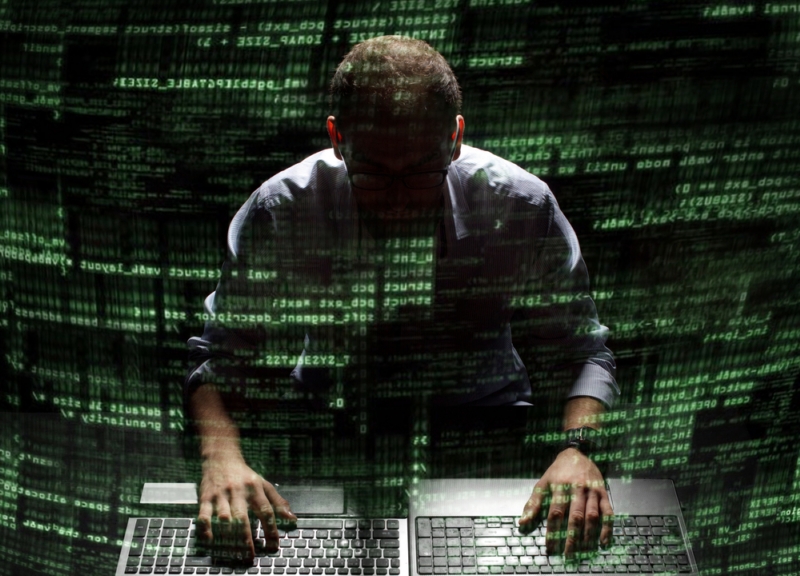 Phishing je velmi rozšířená podvodná technika získávání citlivých informací pomocí rozesílání e-mailů, v nichž je uživatel vyzván k zadání osobních údajů na stránky věrně simulující podobu známých existujících stránek (ilustrační foto).