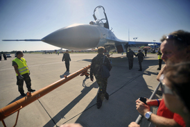 Letoun Suchoj Su-27.